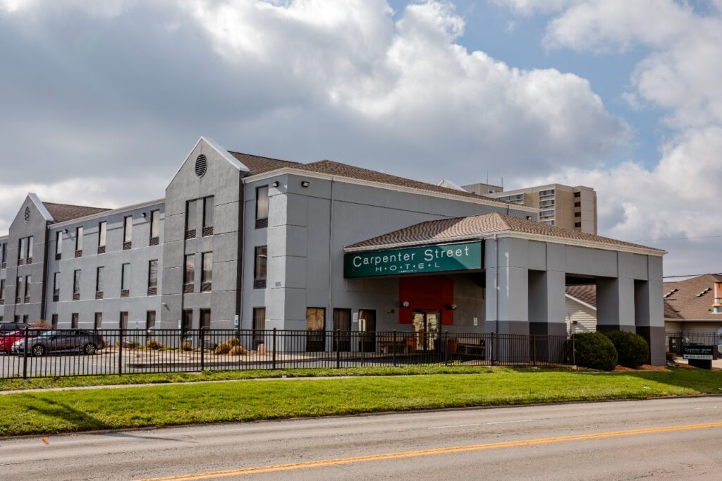 Discover Springfield, IL from the Heart of Convenience: Your Guide to Carpenter Street Hotel’s Prime Location